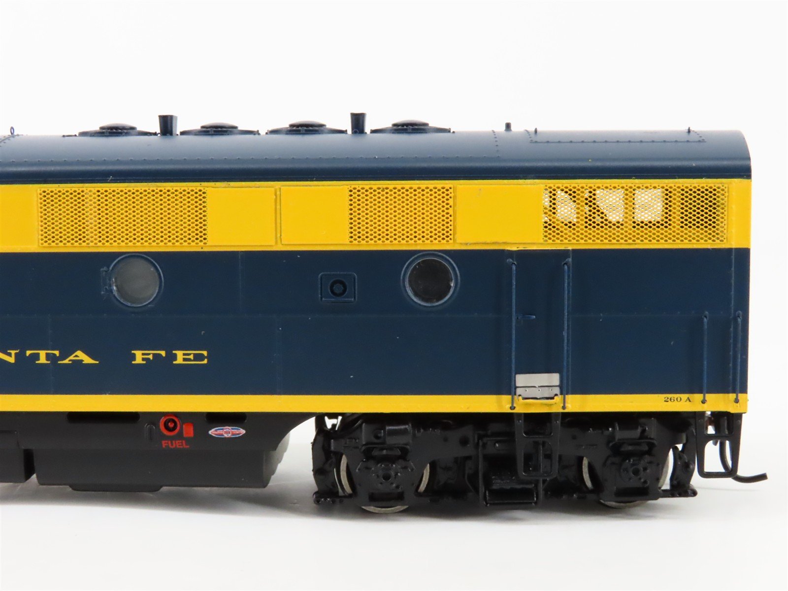 HO Scale Athearn Genesis ATSF Santa Fe EMD F7A/B Diesel Set #260C/260A