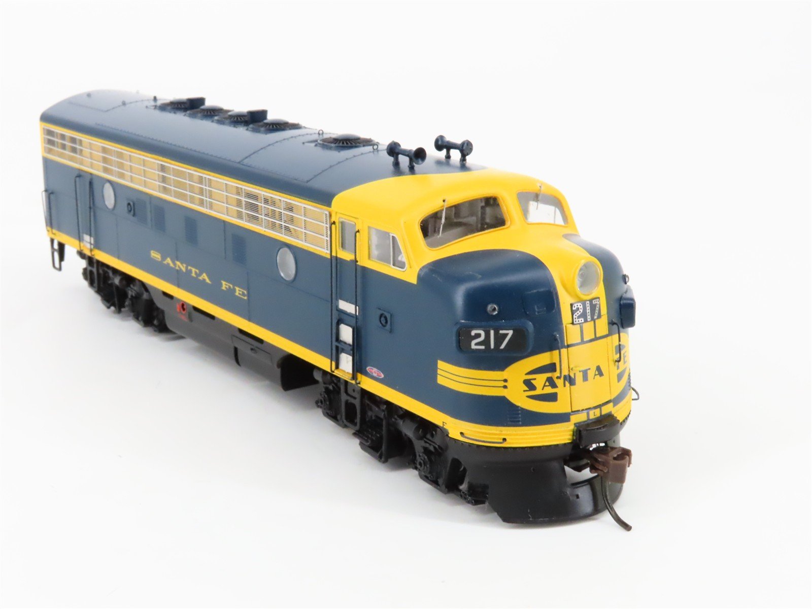 HO Scale Athearn Genesis G1524 ATSF Santa Fe EMD F7A/B Diesel Set #217L/217A