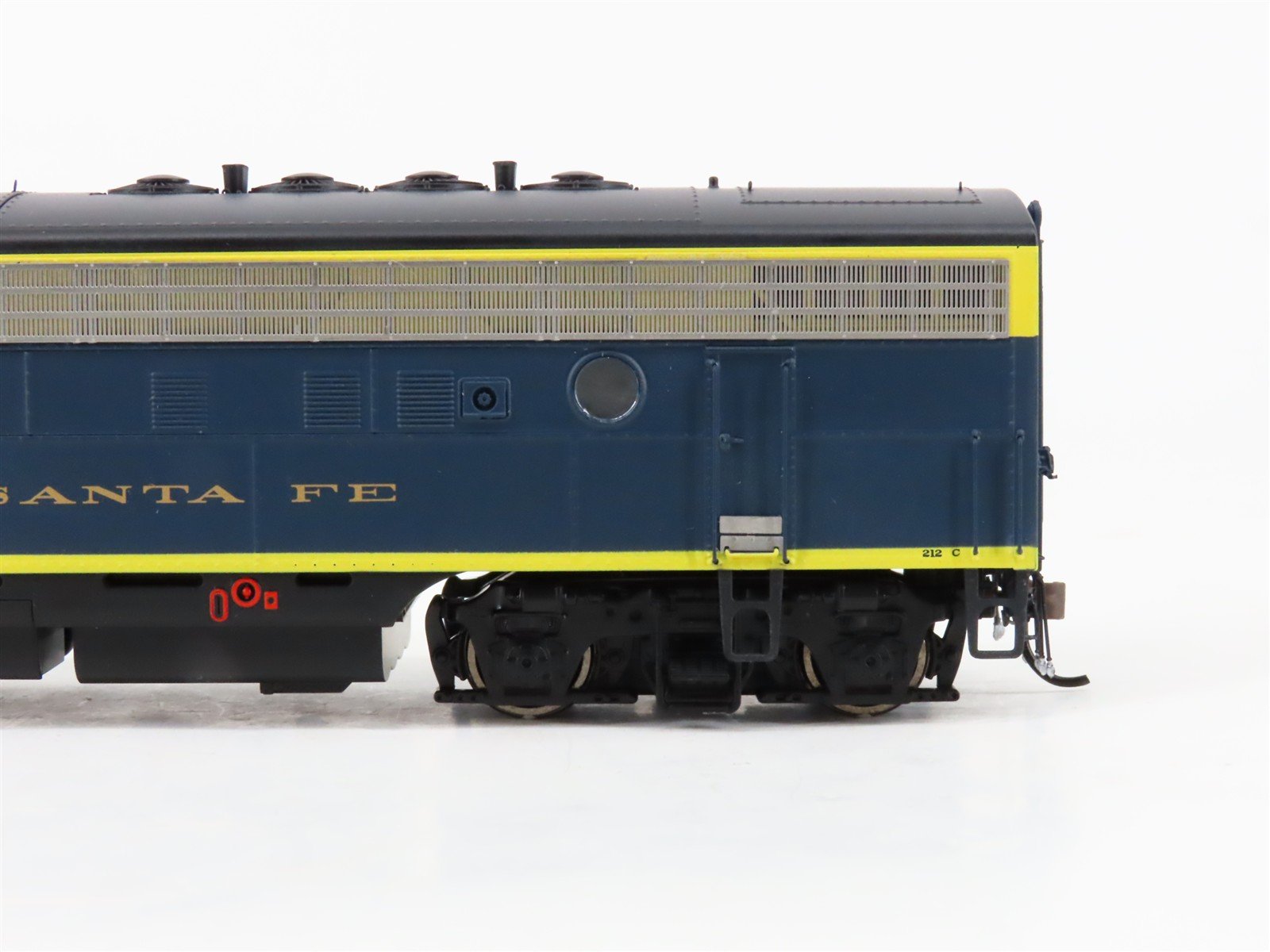 HO Scale Athearn Genesis ATHG12419 ATSF Santa Fe F7A/B Diesel Set w/ DCC & Sound