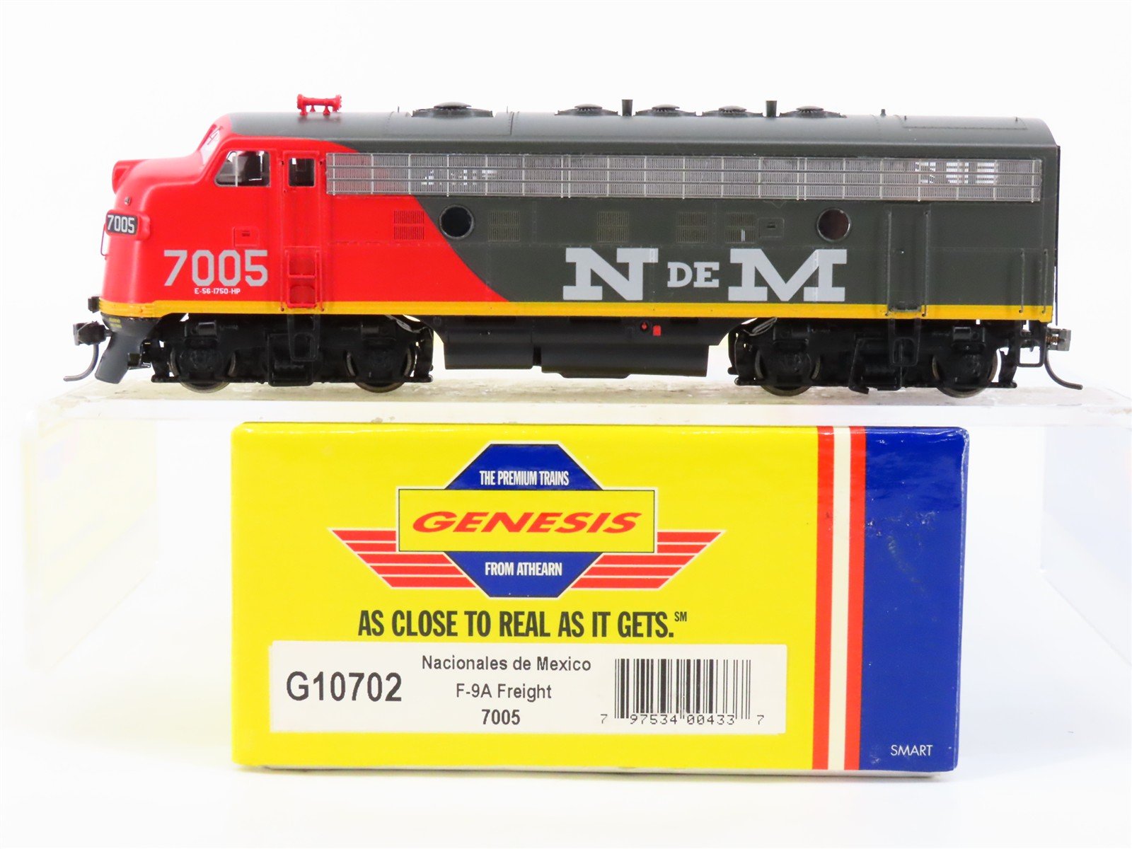 HO Scale Athearn Genesis G10702 NdeM Railway F9A Diesel Locomotive #7005 wDCC