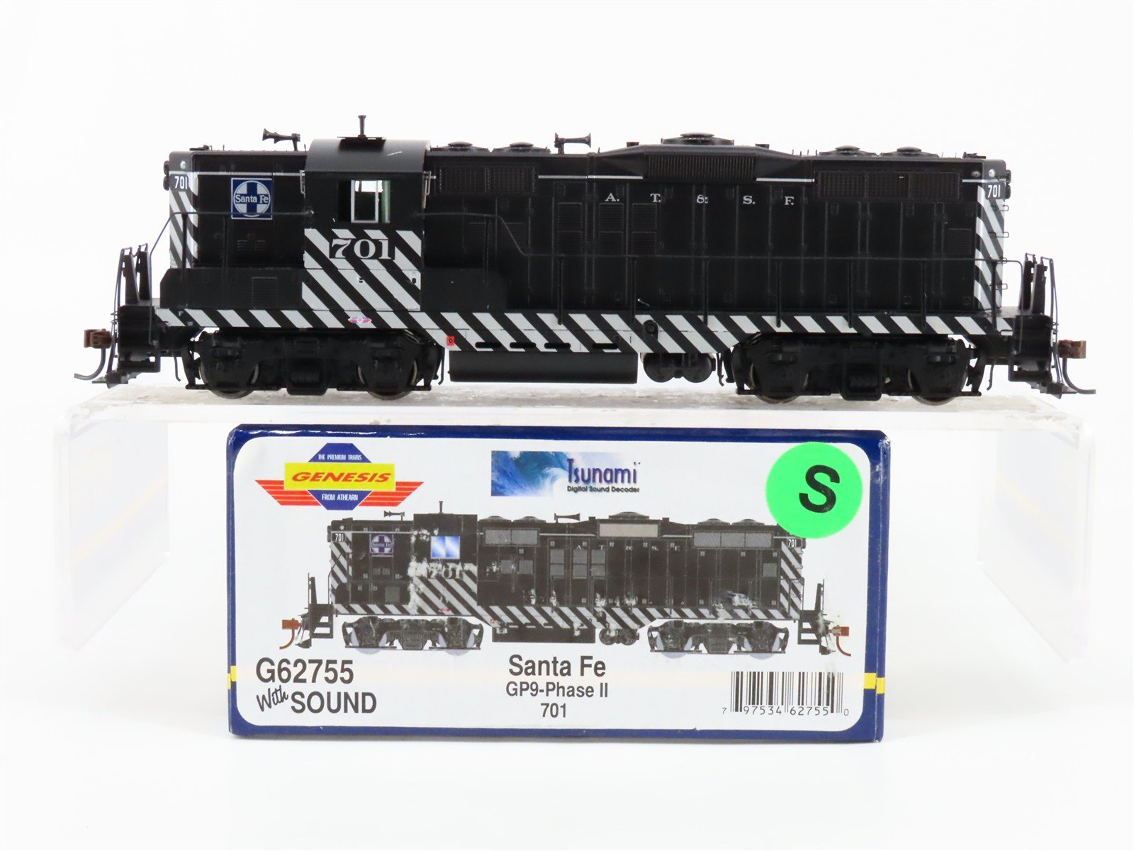 HO Scale Athearn Genesis G62755 ATSF Santa Fe GP9 Diesel Loco #701 wDCC & Sound
