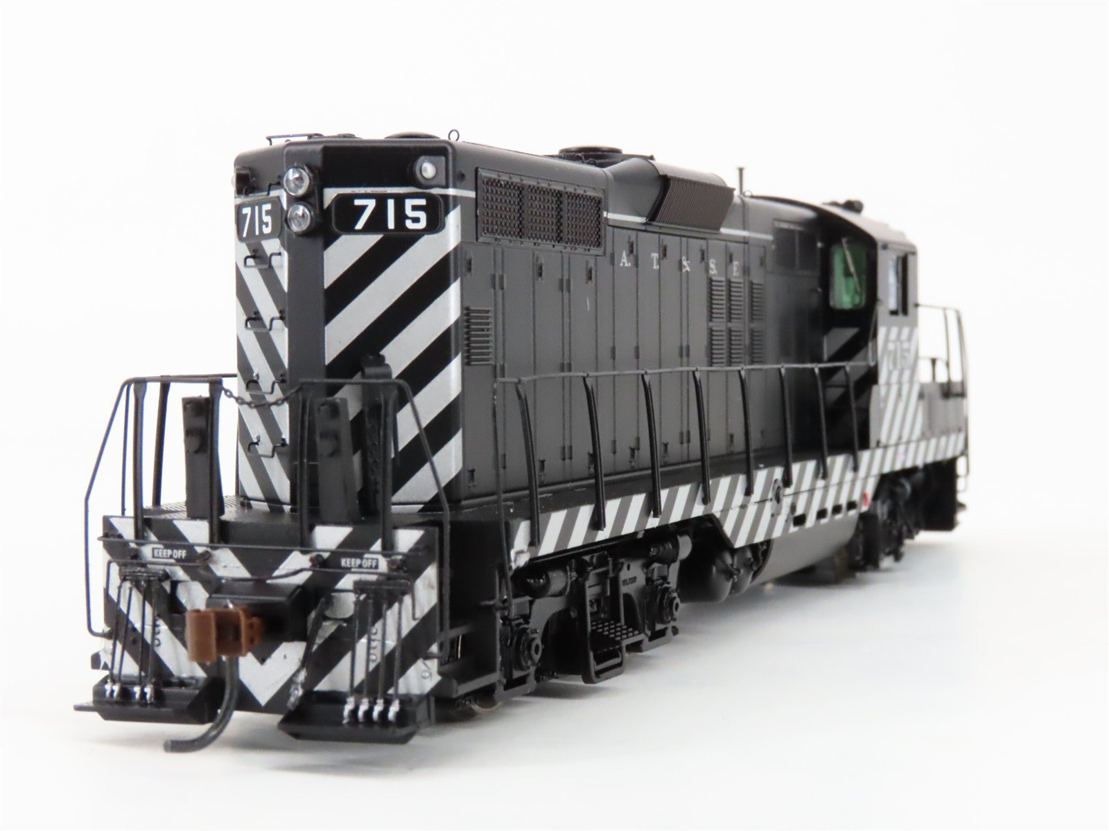 HO Scale Athearn Genesis G62757 ATSF Santa Fe GP9 Diesel Loco #715 wDCC & Sound