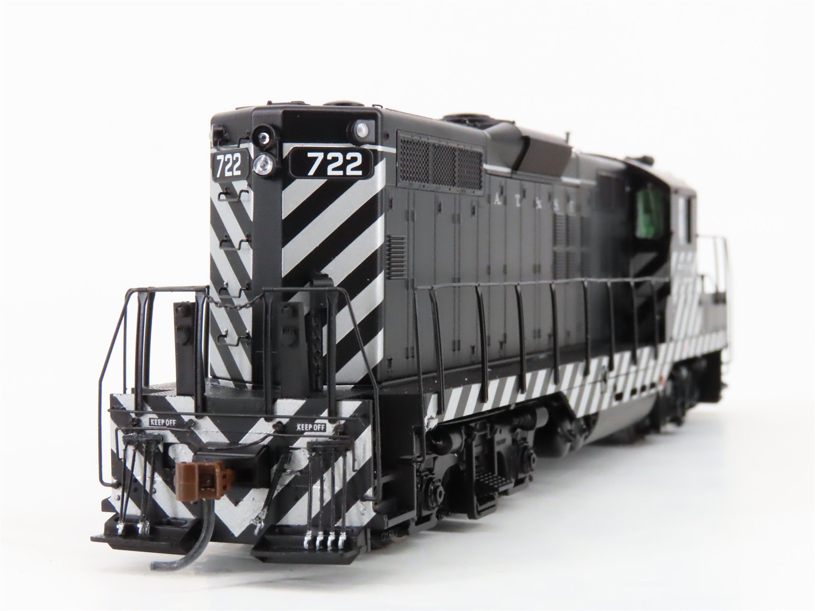 HO Scale Athearn Genesis G62558 ATSF Santa Fe GP9 II Diesel Locomotive #722