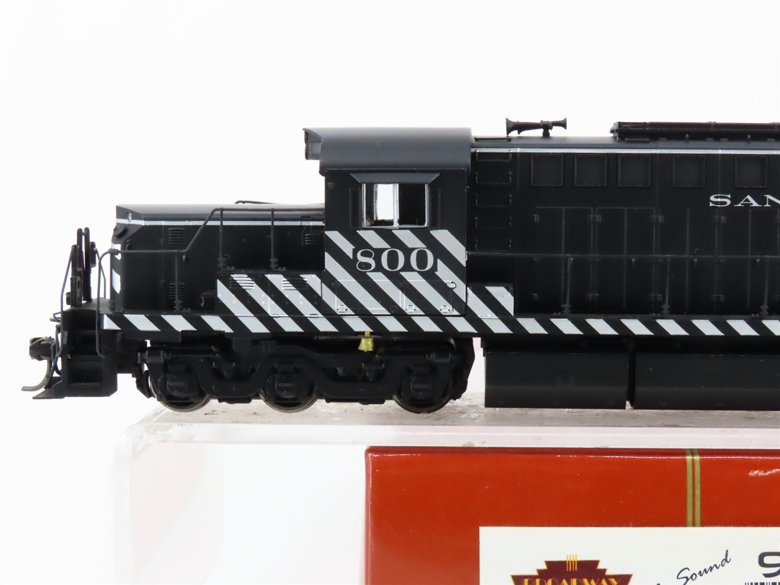 HO Scale Broadway Limited BLI 927 ATSF Santa Fe RSD15 Diesel Locomotive #800