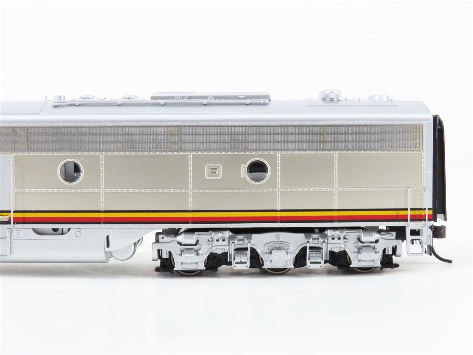 HO Scale Broadway Limited BLI 2741 ATSF Santa Fe E8 A/B Diesel Set wDCC & Sound