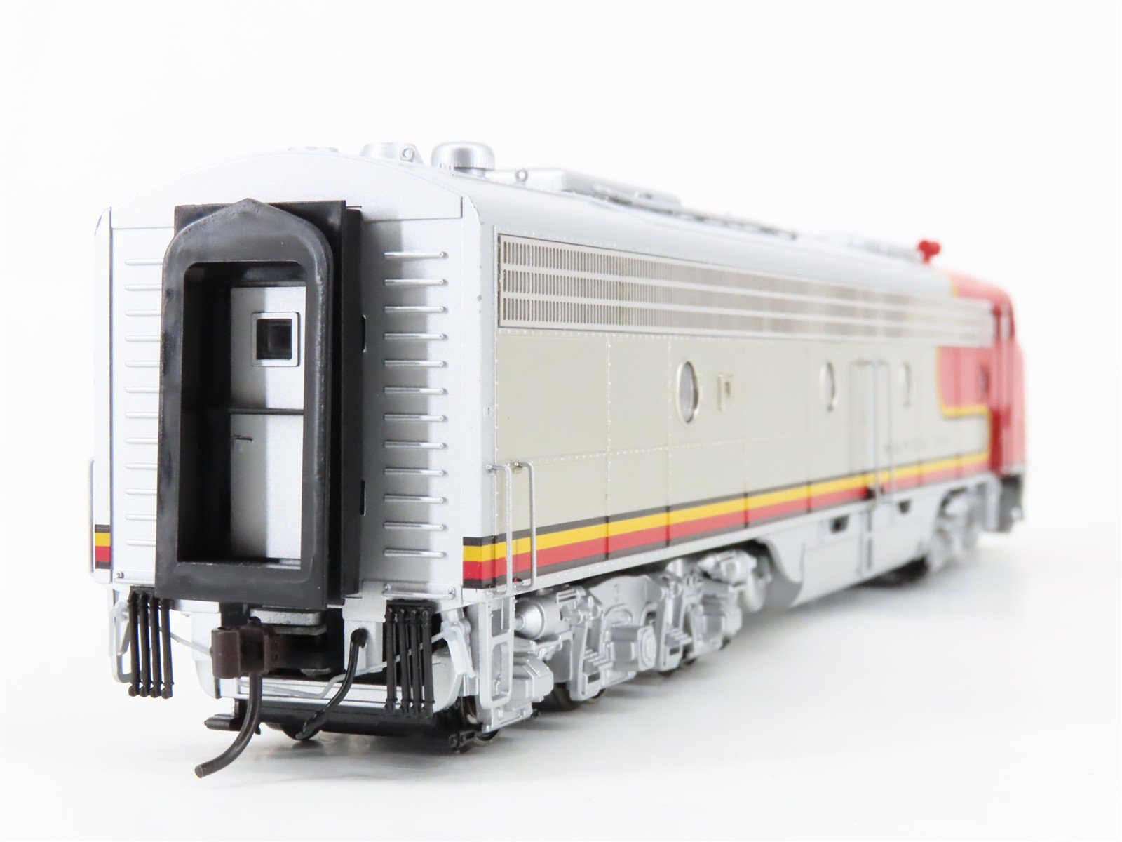 HO Scale Broadway Limited BLI 2741 ATSF Santa Fe E8 A/B Diesel Set wDCC & Sound