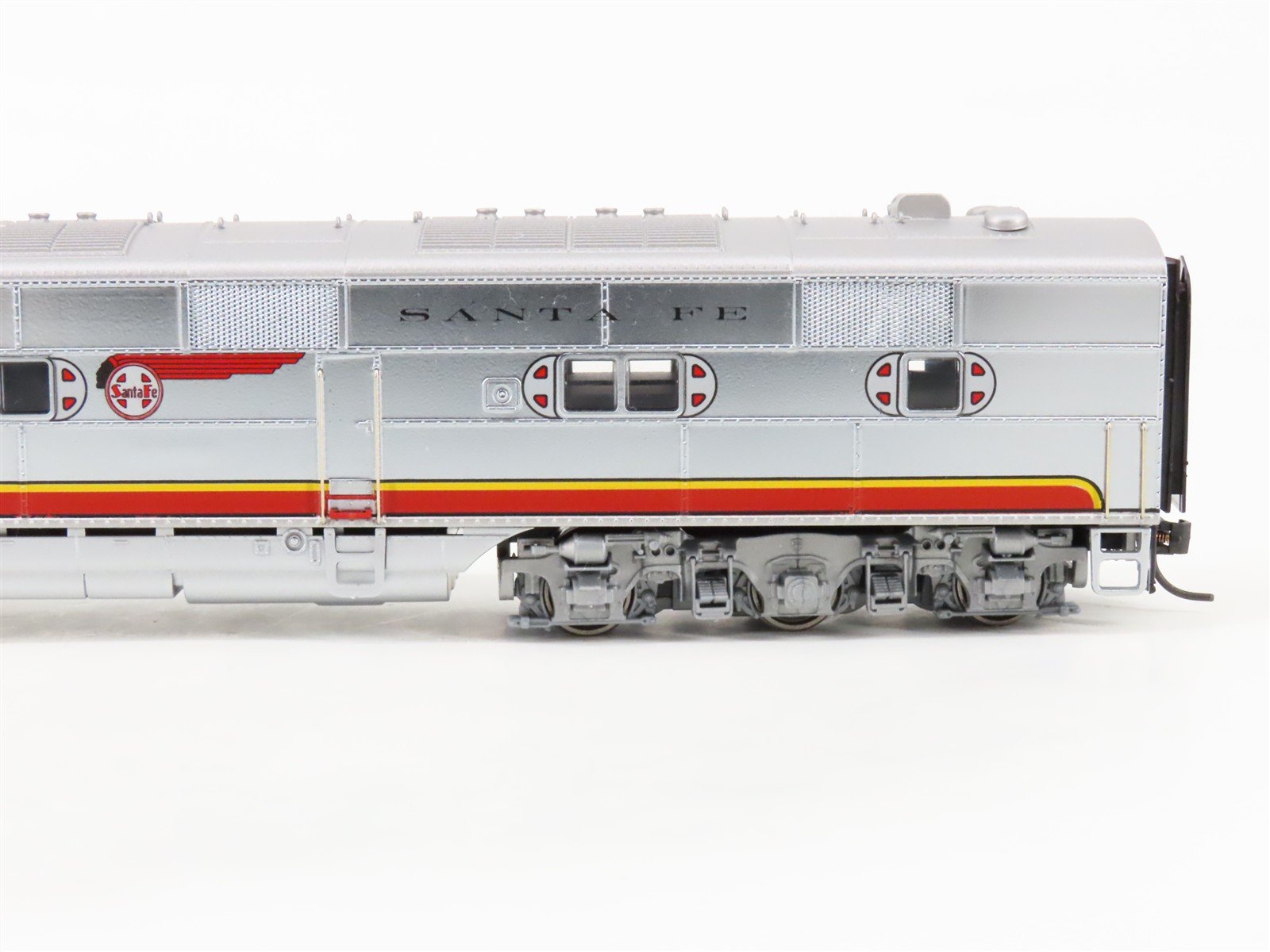 HO Scale Broadway Limited BLI 765 ATSF Santa Fe E6 A/B Diesel Set wDCC & Sound