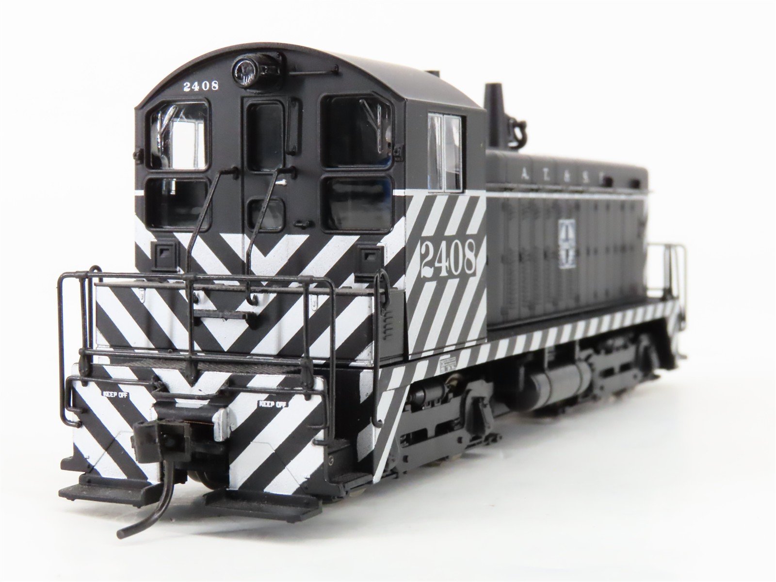 HO Scale Broadway Limited BLI 2621 ATSF Santa Fe NW2 Diesel #2408 wDCC & Sound