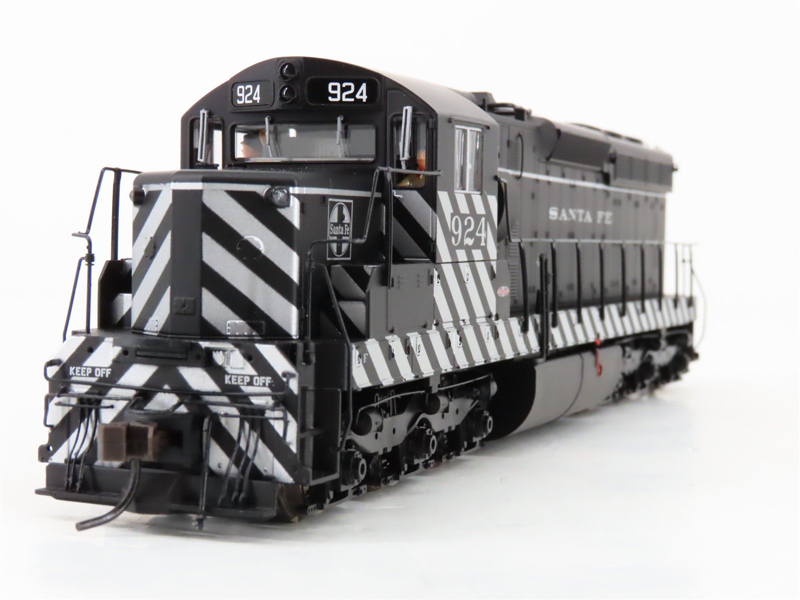 HO Scale Atlas Silver 7532 ATSF Santa Fe SD24 Diesel Locomotive #924