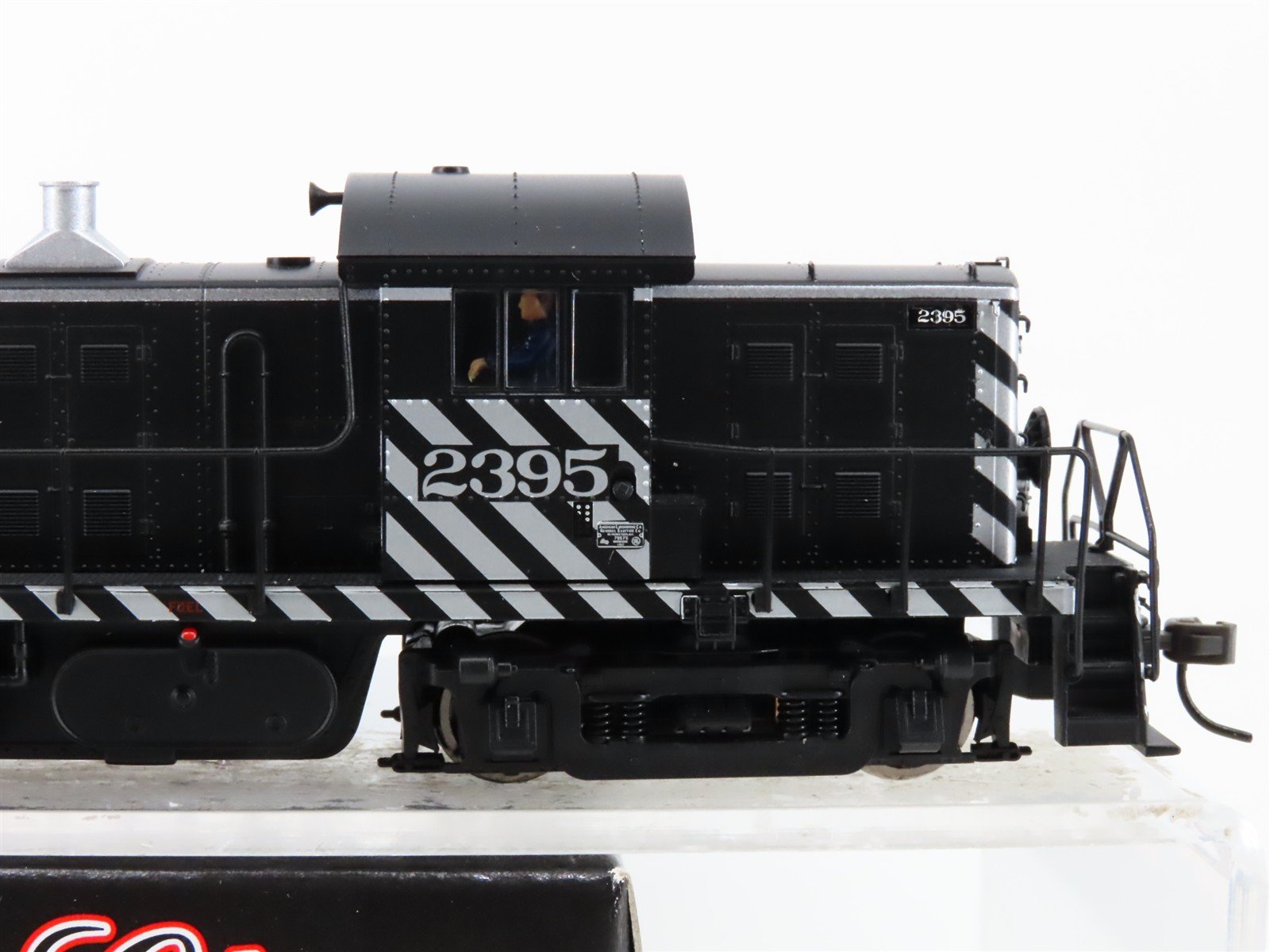 HO Scale Atlas Classic 7158 ATSF Santa Fe RS-1 Diesel Locomotive #2395 wDCC