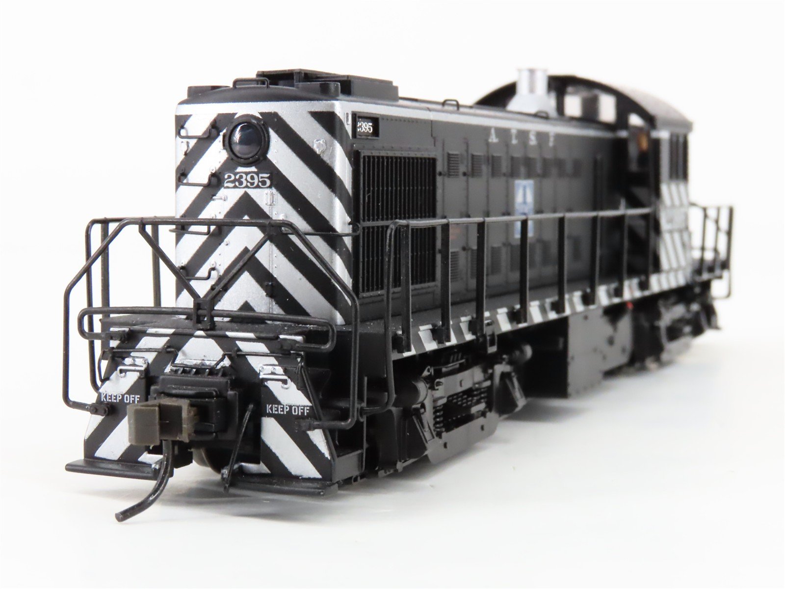 HO Scale Atlas Classic 7158 ATSF Santa Fe RS-1 Diesel Locomotive #2395 wDCC