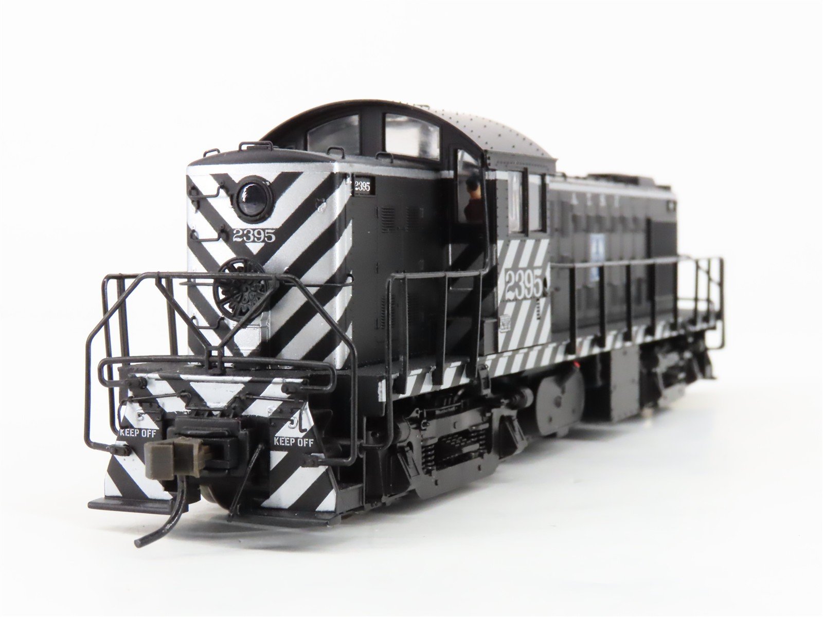 HO Scale Atlas Classic 7158 ATSF Santa Fe RS-1 Diesel Locomotive #2395 wDCC