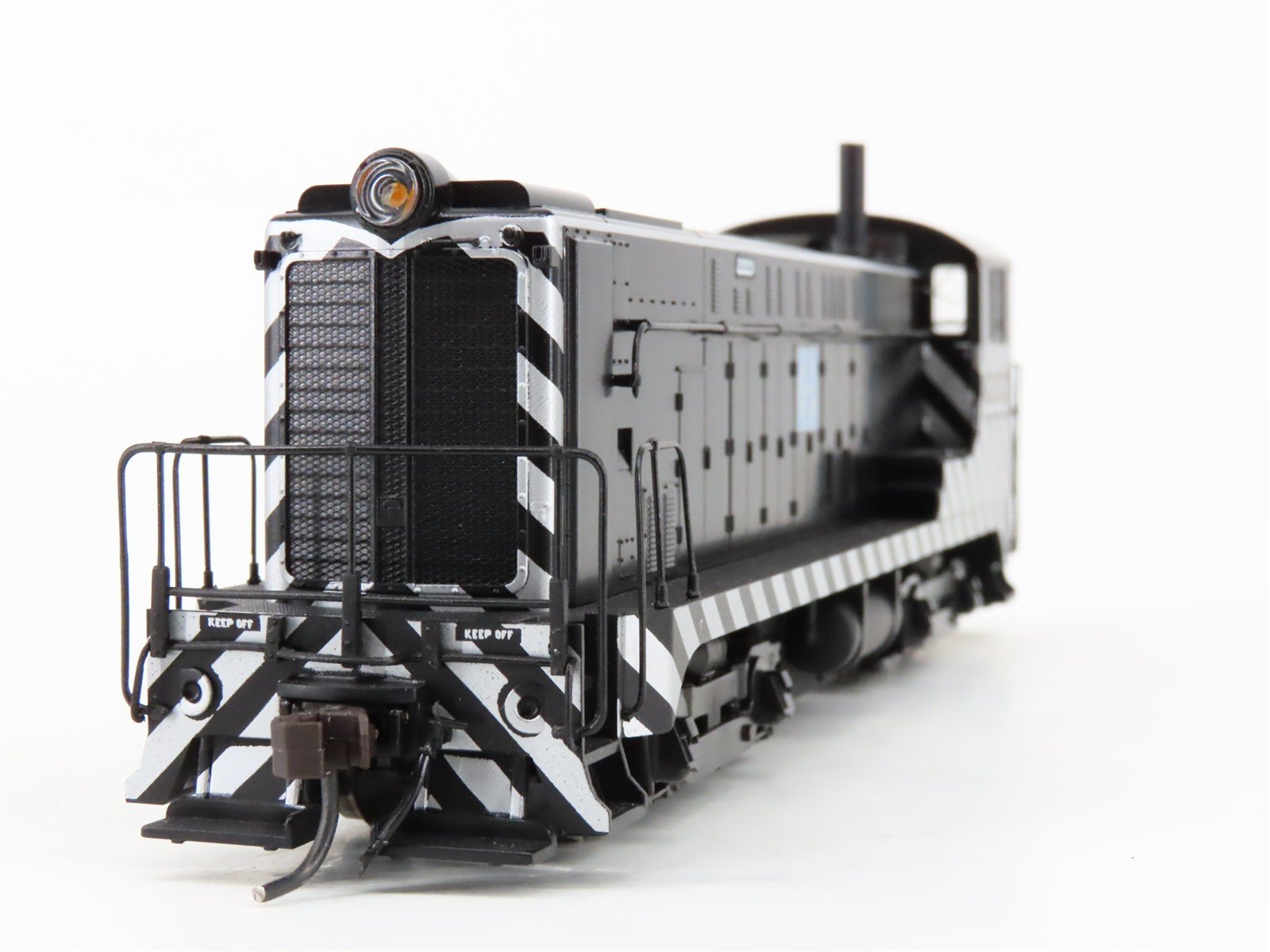 HO Scale Stewart 4737 ATSF Santa Fe VO-1000 Diesel Locomotive #2223 wDCC
