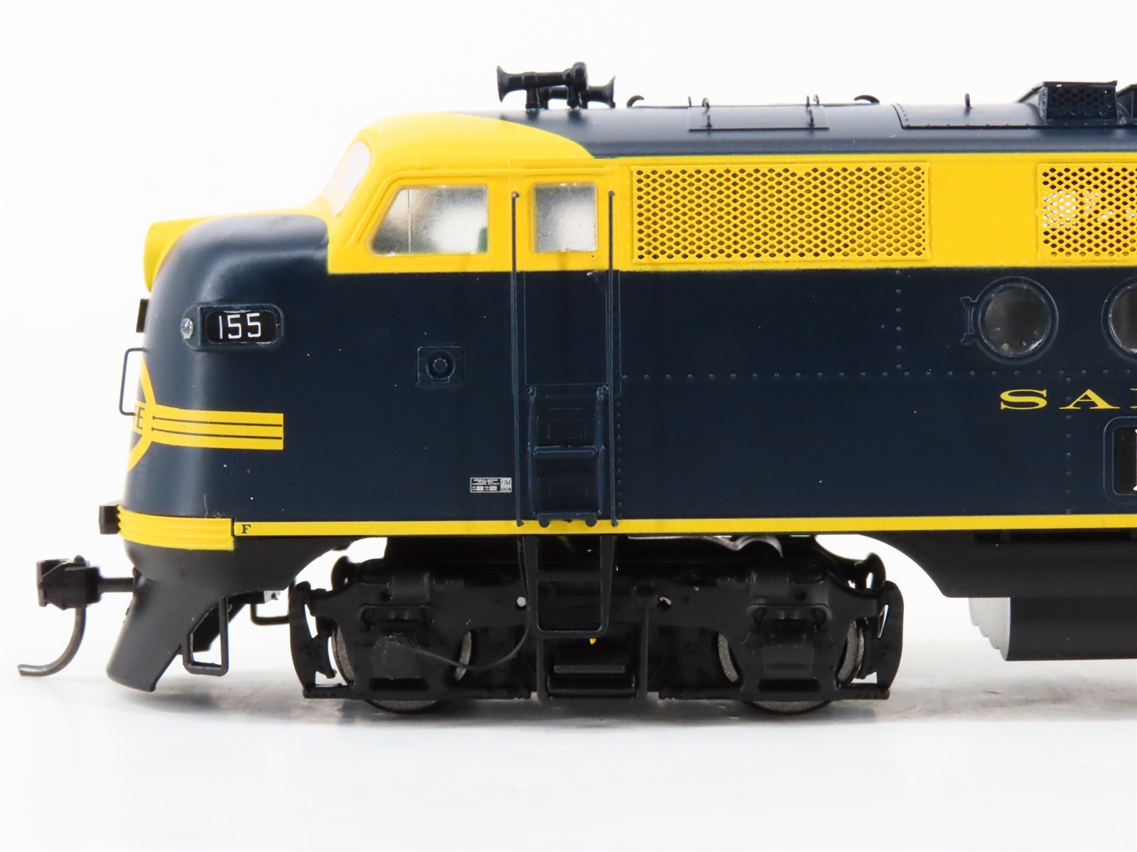 HO Scale Intermountain 49213-04 ATSF Santa Fe FT A/B Diesel Locomotive Set wDCC