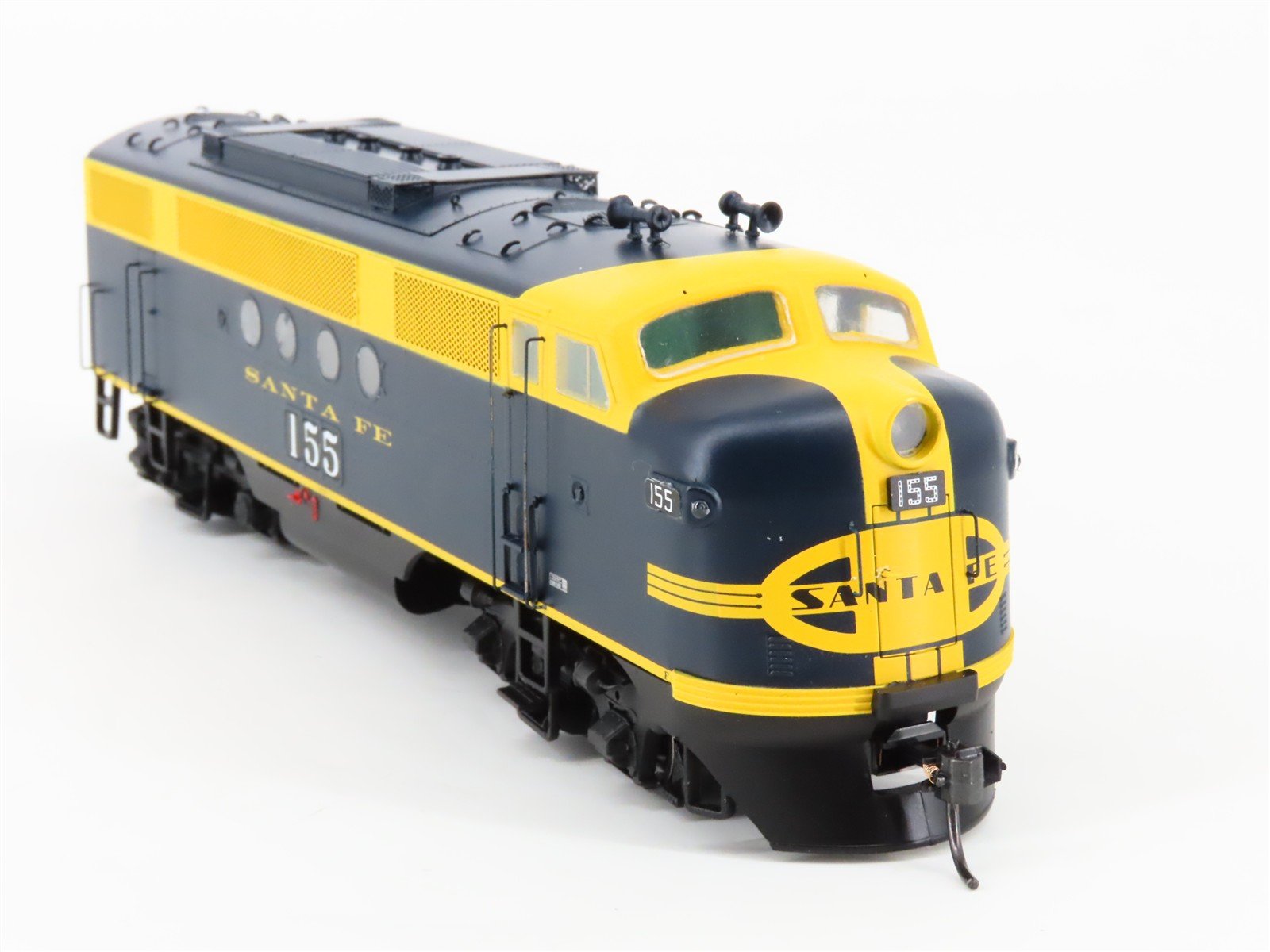 HO Scale Intermountain 49213-04 ATSF Santa Fe FT A/B Diesel Locomotive Set wDCC
