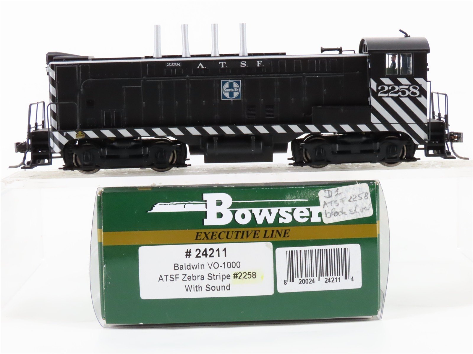 HO Scale Bowser 24211 ATSF Santa Fe VO-1000 Diesel Loco #2258 wDCC & Sound