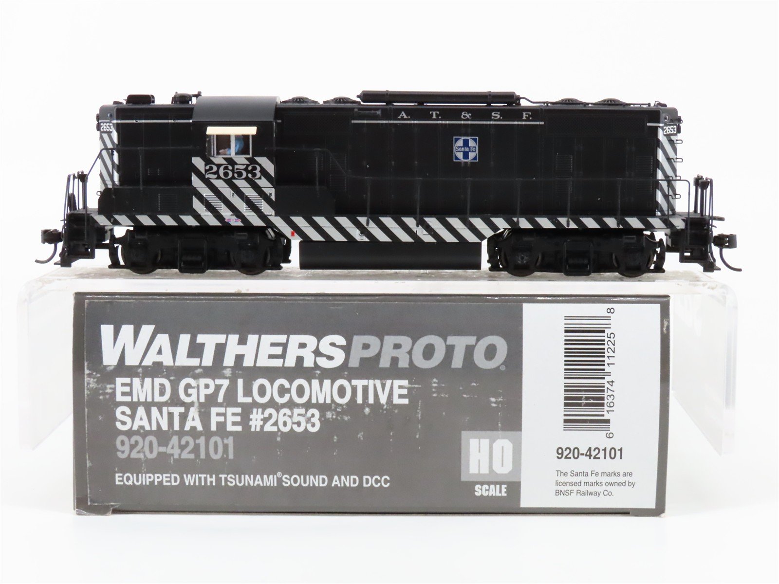 HO Scale Walthers Proto 920-42101 ATSF Santa Fe GP7 Diesel #2653 wDCC & Sound