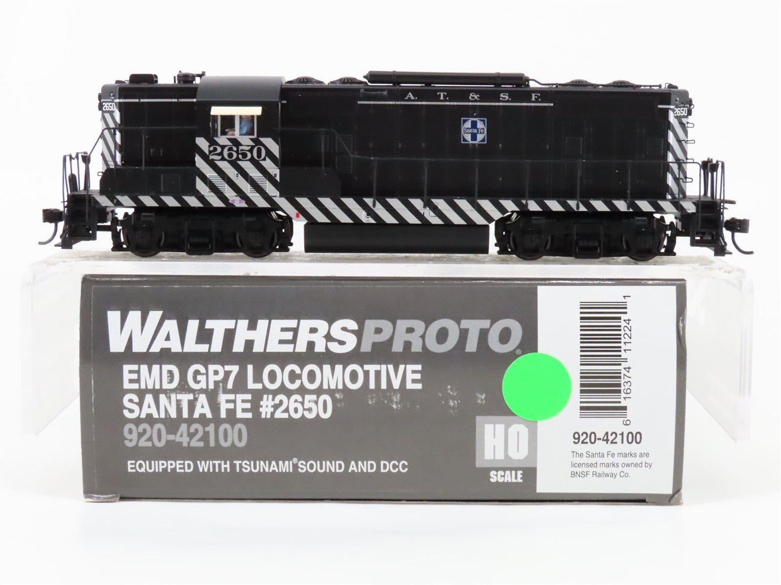 HO Scale Walthers Proto 920-42100 ATSF Santa Fe GP7 Diesel #2650 wDCC & Sound