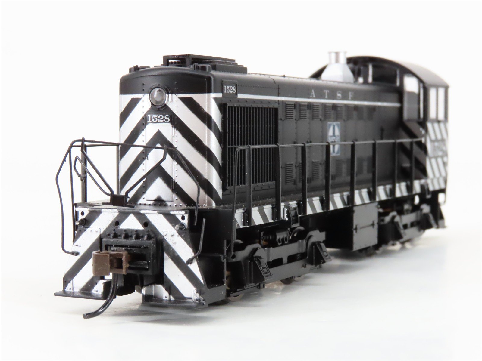 HO Scale Bachmann ATSF Santa Fe S-1 Diesel Locomotive #1528 wDCC & Sound