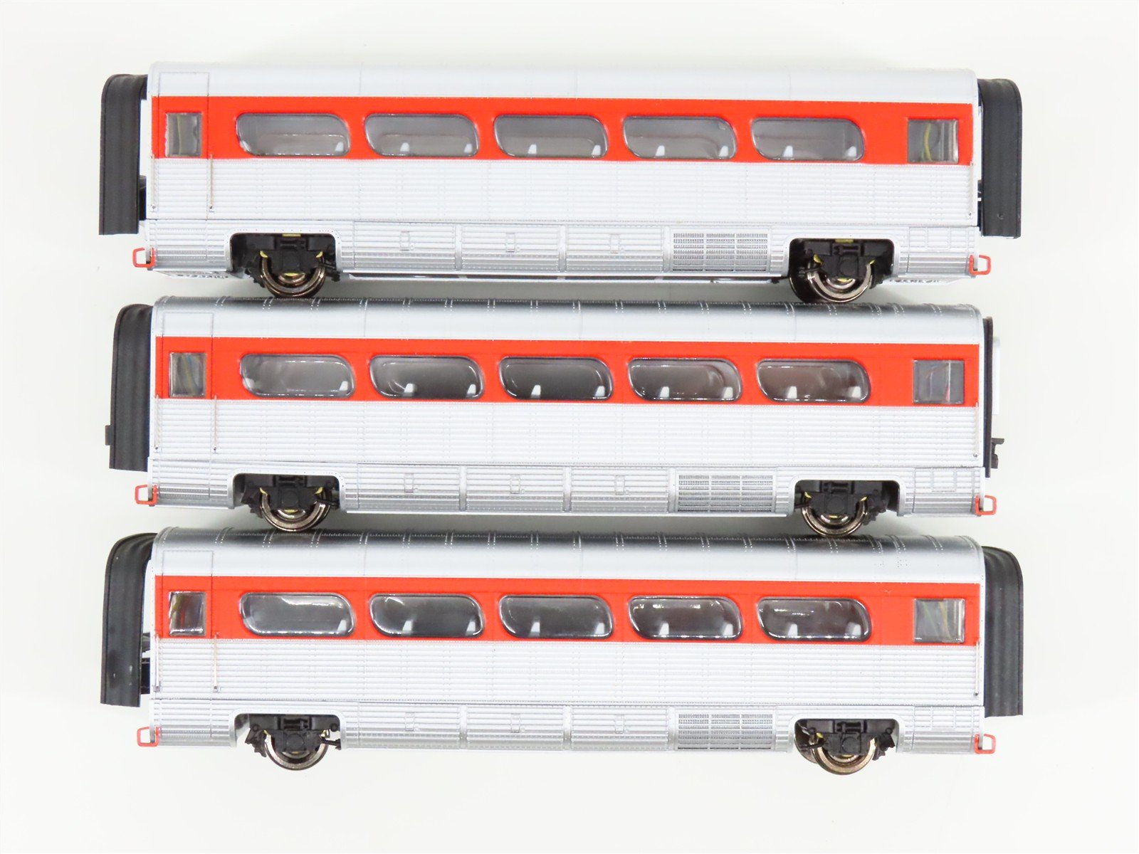 HO Scale Con-Cor 0001-008753 NYC Great Lakes AeroTrain Passenger 3-Car Add-On