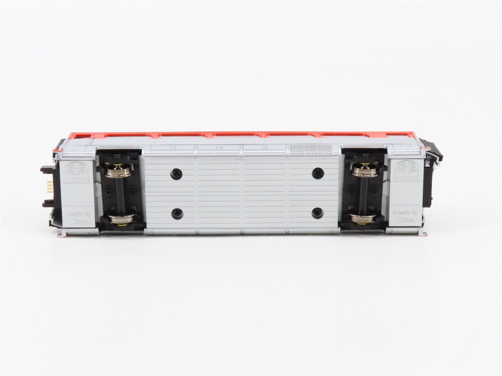 HO Scale Con-Cor AeroTrain Add-On Passenger Car