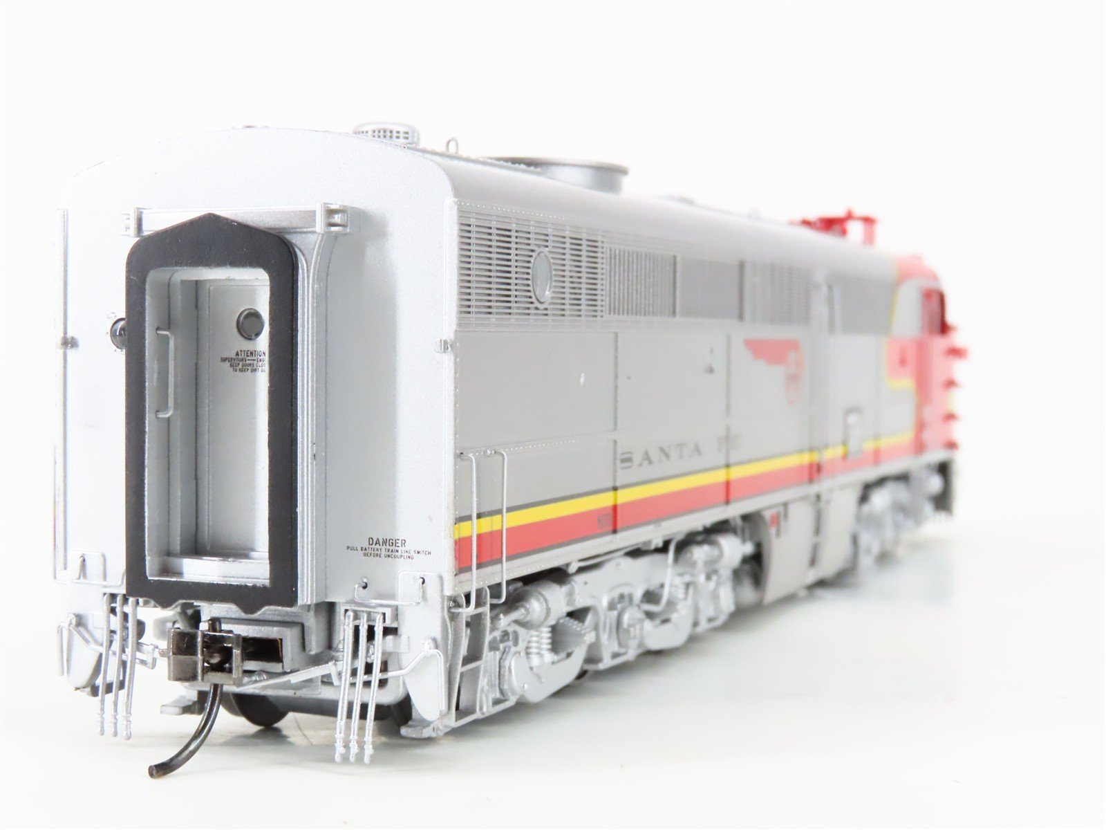 HO Scale Rapido 23505 ATSF Santa Fe Alco PA-1/PB-1 Diesel Loco Set wDCC & Sound