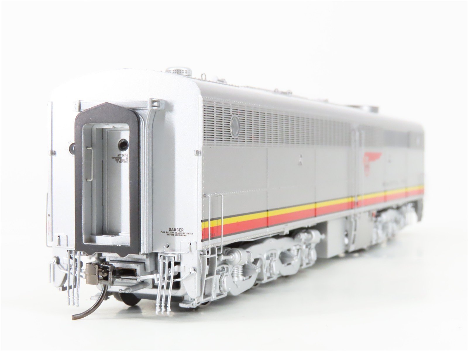 HO Scale Rapido 23505 ATSF Santa Fe Alco PA-1/PB-1 Diesel Loco Set wDCC & Sound