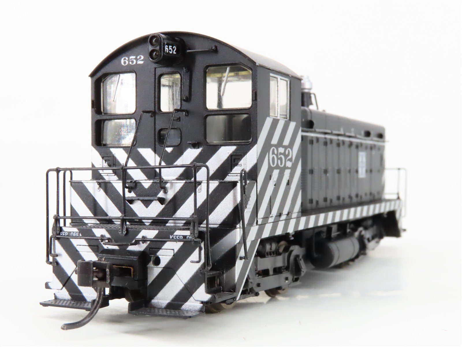 HO Scale Proto 2000 30080 ATSF Santa Fe SW8/900/600 Diesel Loco #652 wDCC