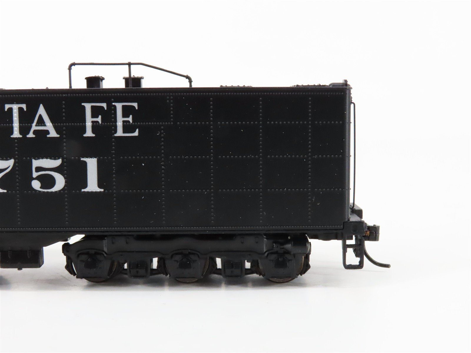 HO Scale Broadway Limited BLI 4593 ATSF Santa Fe 4-8-4 Steam #3751 wParagon3