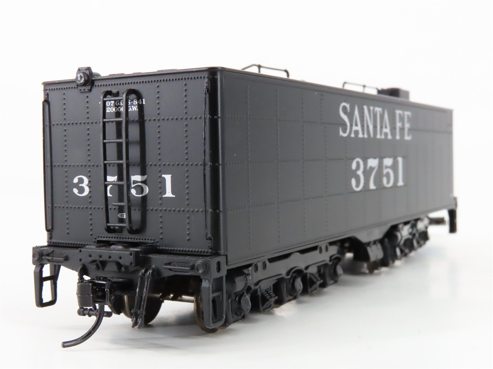HO Scale Broadway Limited BLI 4593 ATSF Santa Fe 4-8-4 Steam #3751 wParagon3