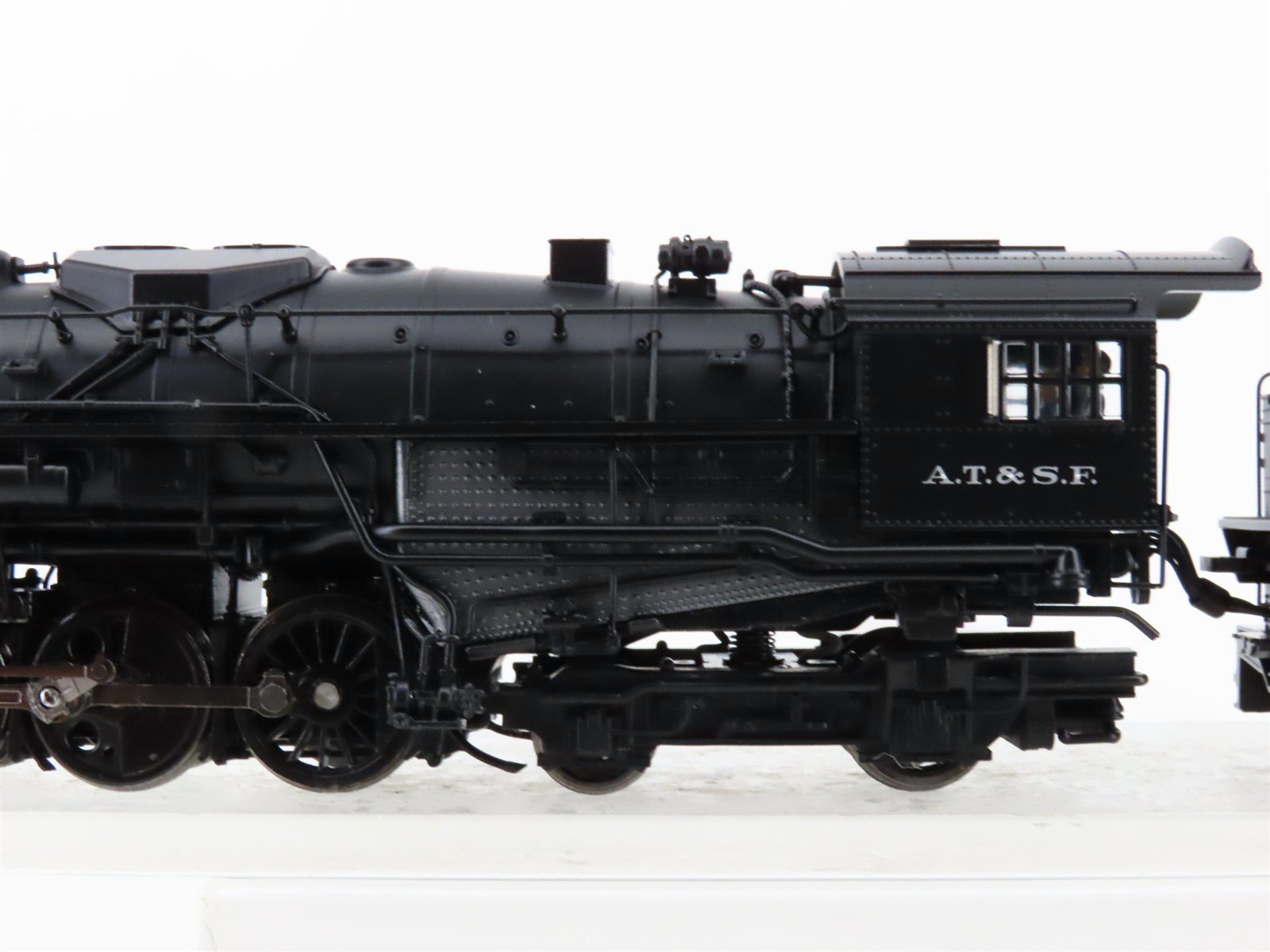 HO Scale Broadway Limited BLI 7891 ATSF Santa Fe T1a 2-8-4 Steam #4194 wParagon4