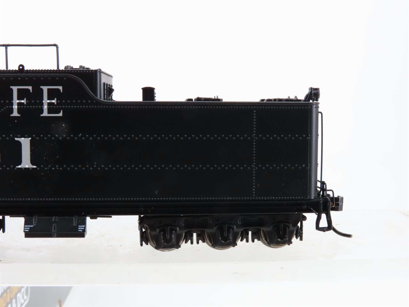 HO Scale Broadway Limited BLI 4761 ATSF Santa Fe 2-8-2 Steam #4041 wParagon4