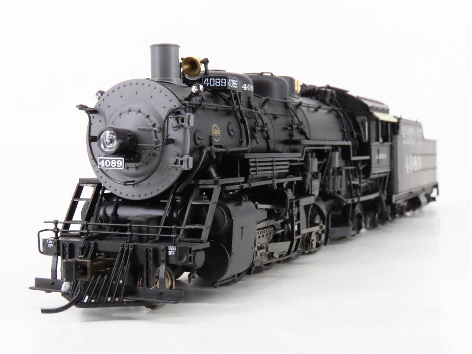 HO Scale Broadway Limited BLI 4767 ATSF Santa Fe 2-8-2 Steam #4089 wParagon4