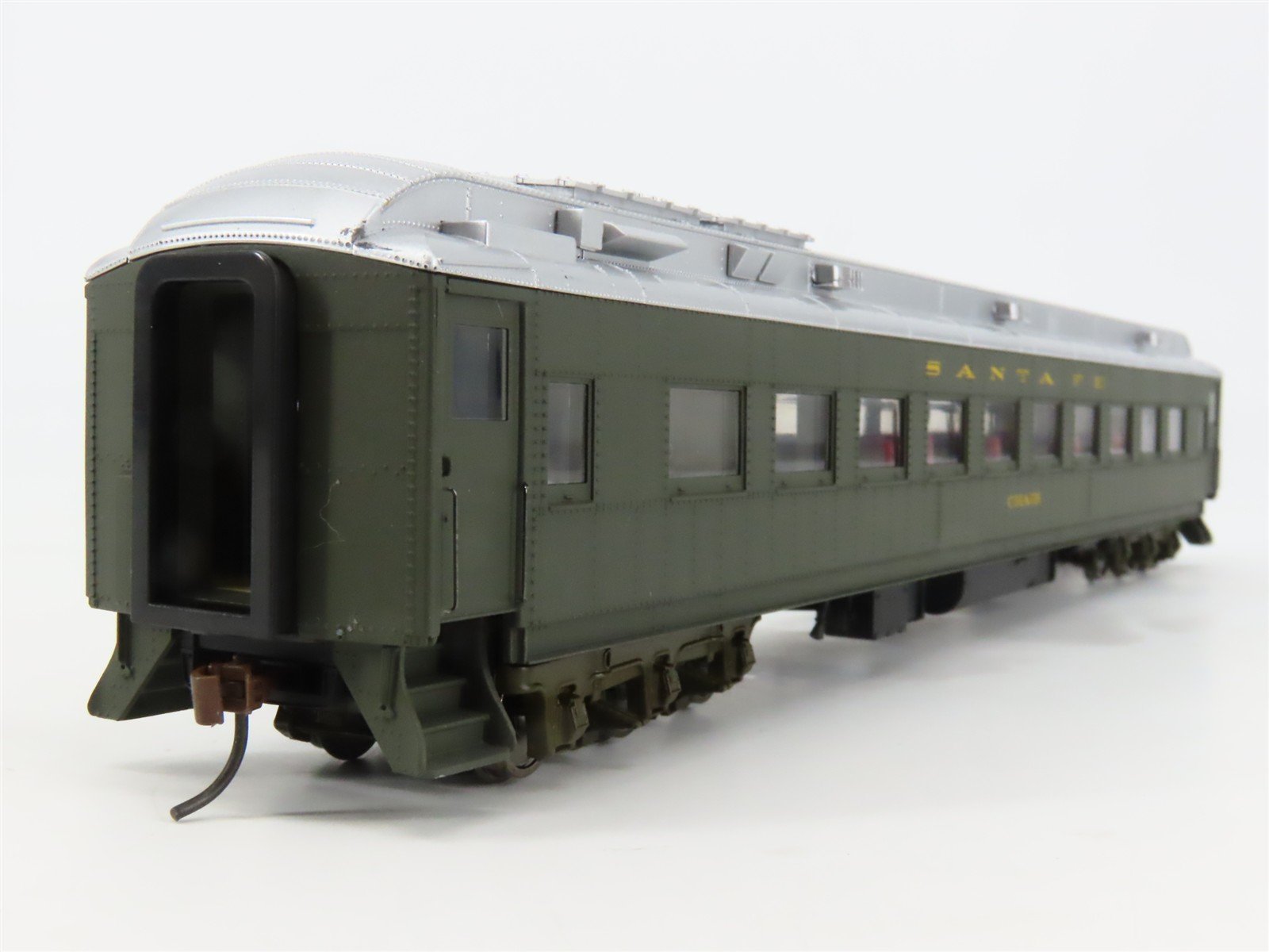 HO Scale Walthers 932-10352 ATSF Santa Fe Heavyweight Chair Passenger Car