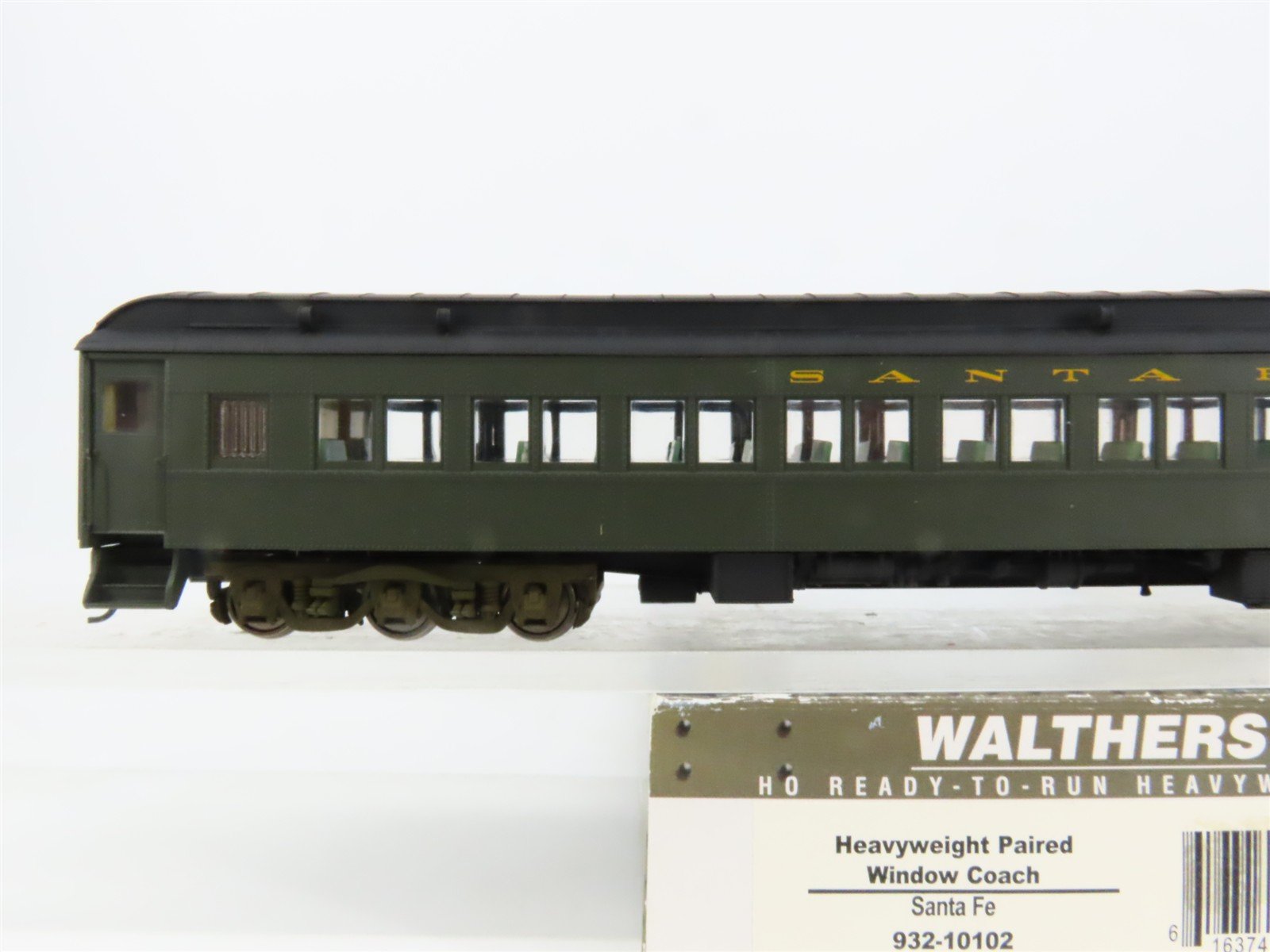 HO Scale Walthers 932-10102 ATSF Santa Fe Heavyweight Window Coach Passenger