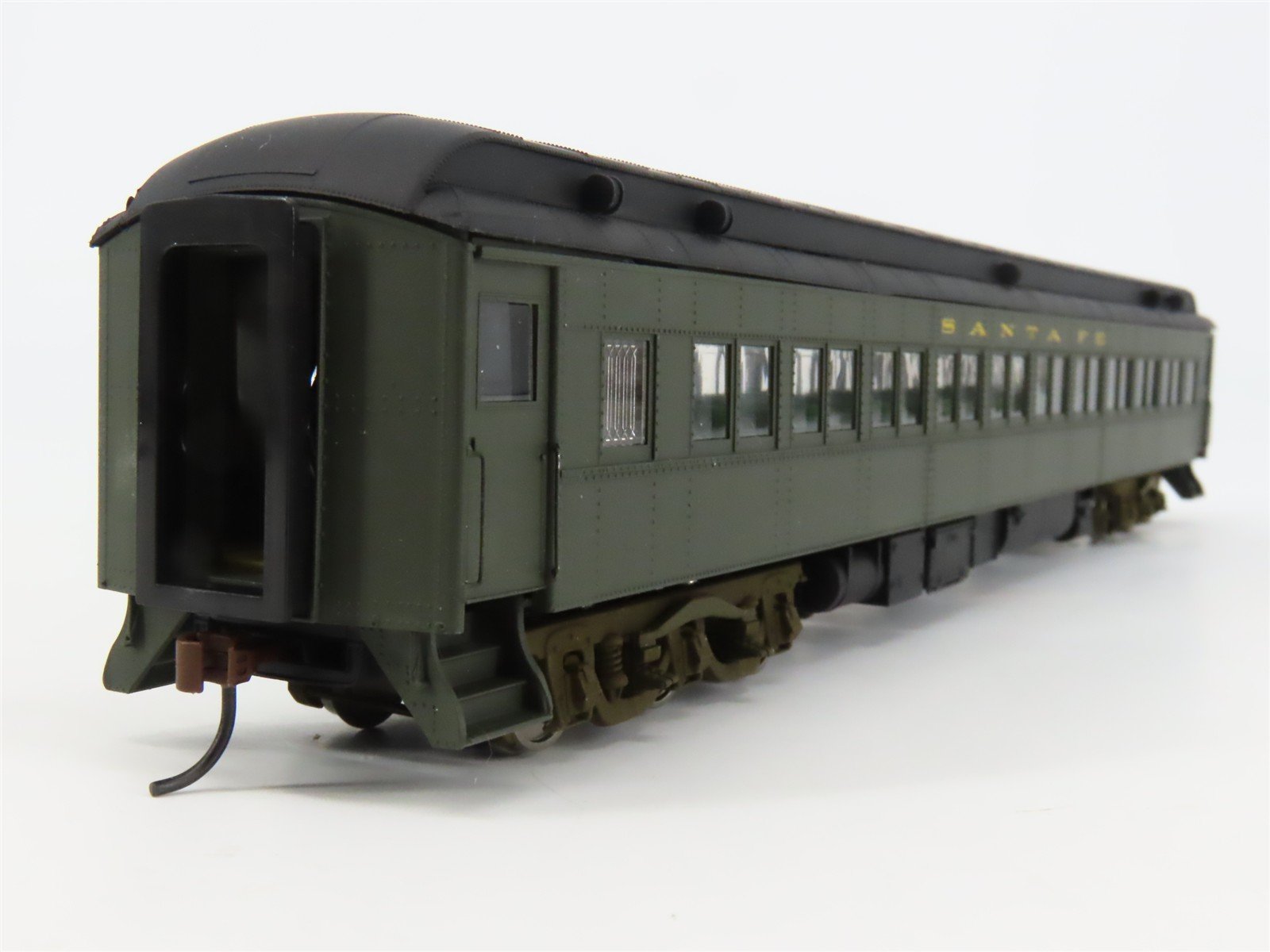 HO Scale Walthers 932-10102 ATSF Santa Fe Heavyweight Window Coach Passenger
