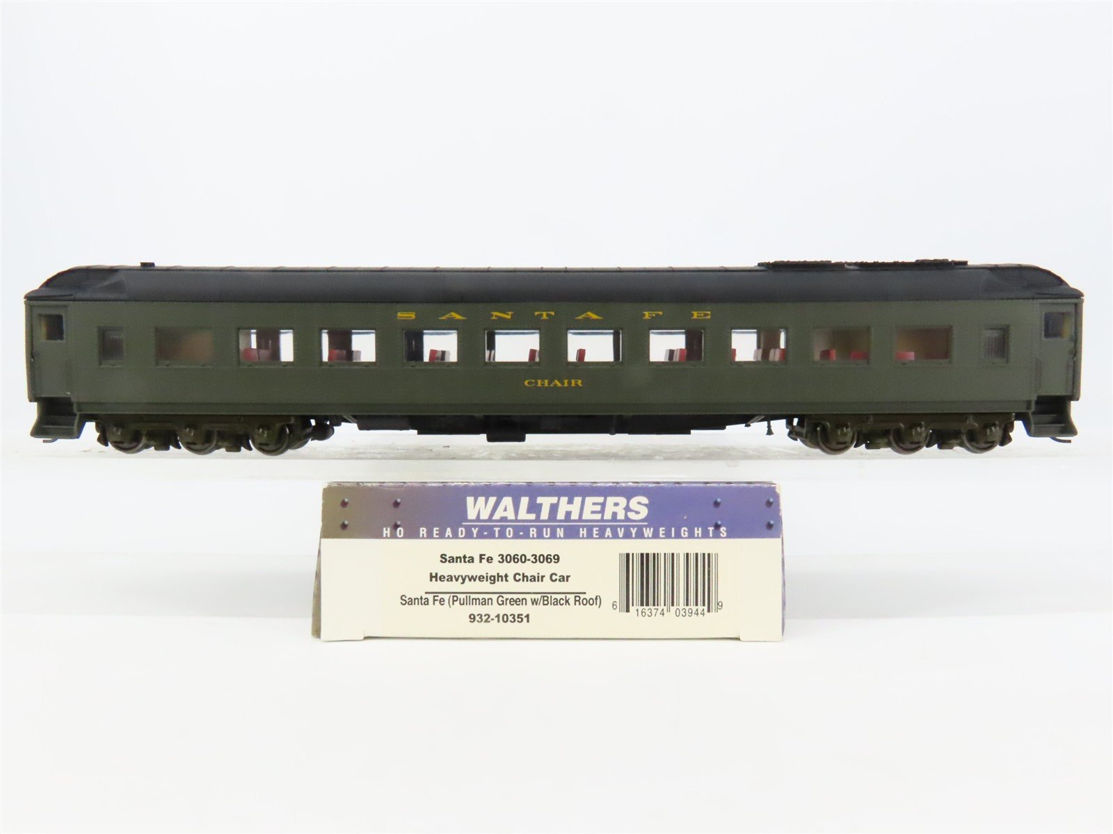 HO Scale Walthers 932-10351 ATSF Santa Fe Heavyweight Chair Passenger Car