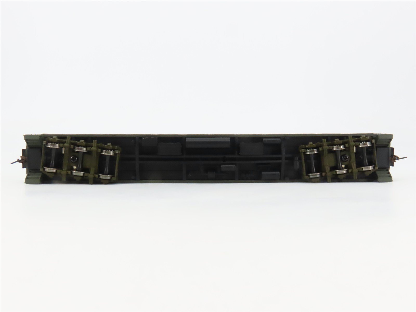 HO Scale Walthers 932-10351 ATSF Santa Fe Heavyweight Chair Passenger Car