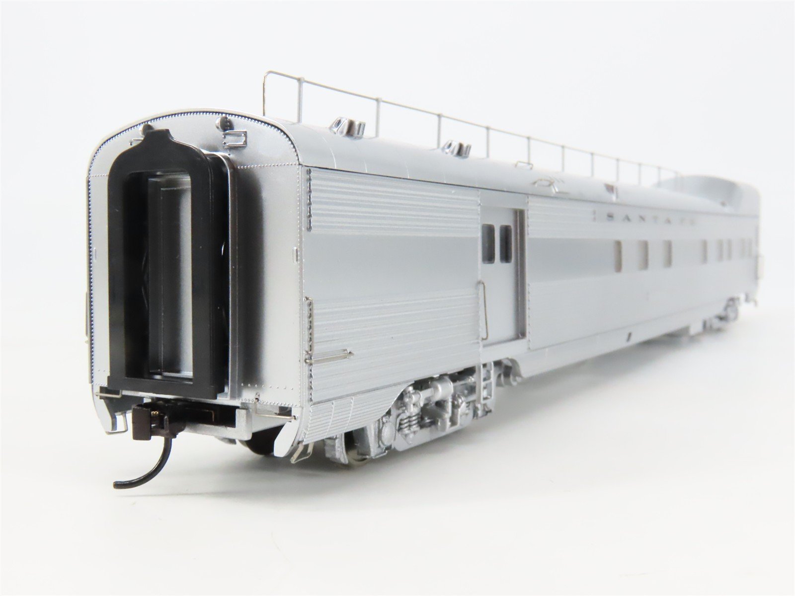 HO Scale Walthers 932-9750 ATSF Santa Fe Railroad 85' Baggage-Dorm Passenger Car