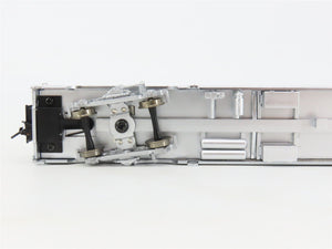 HO Scale Walthers 932-9740 ATSF Santa Fe Railroad 73' Budd Baggage Passenger Car