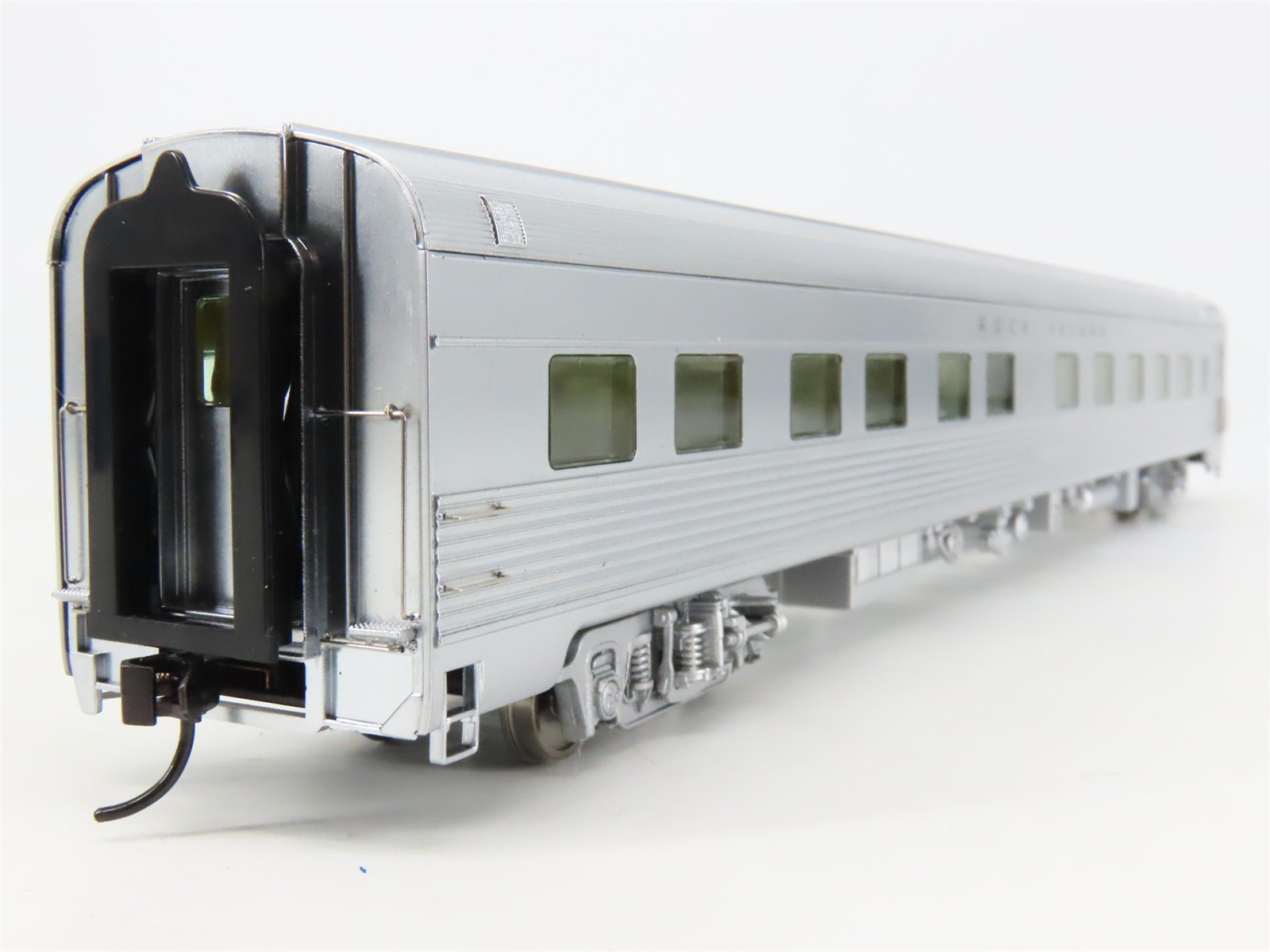 HO Scale Walthers 932-15147 RI Rock Island 85' Budd 10-6 Sleeper Passenger Car