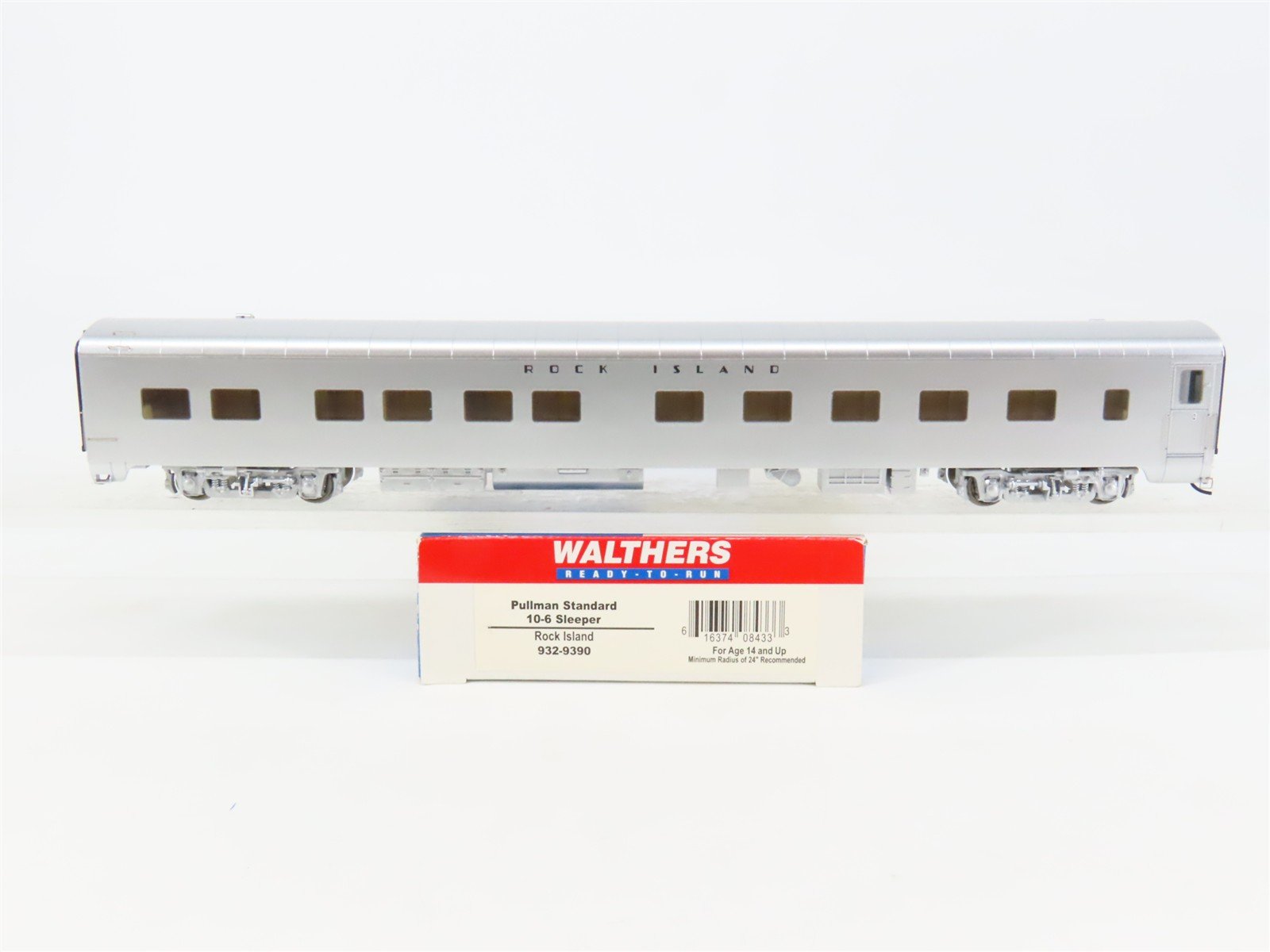 HO Scale Walthers 932-9390 RI Rock Island Railroad 10-6 Sleeper Passenger Car