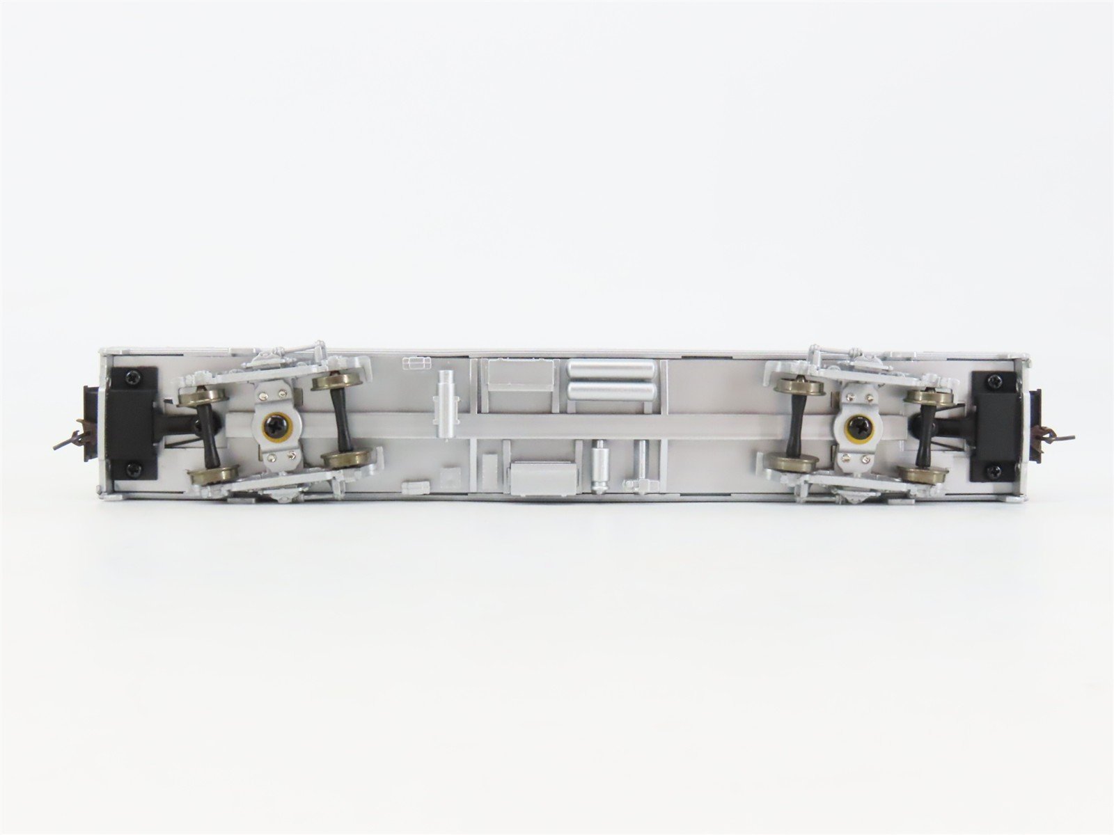 HO Scale Walthers 932-6452 RI Rock Island Railroad 63' Budd RPO Passenger Car