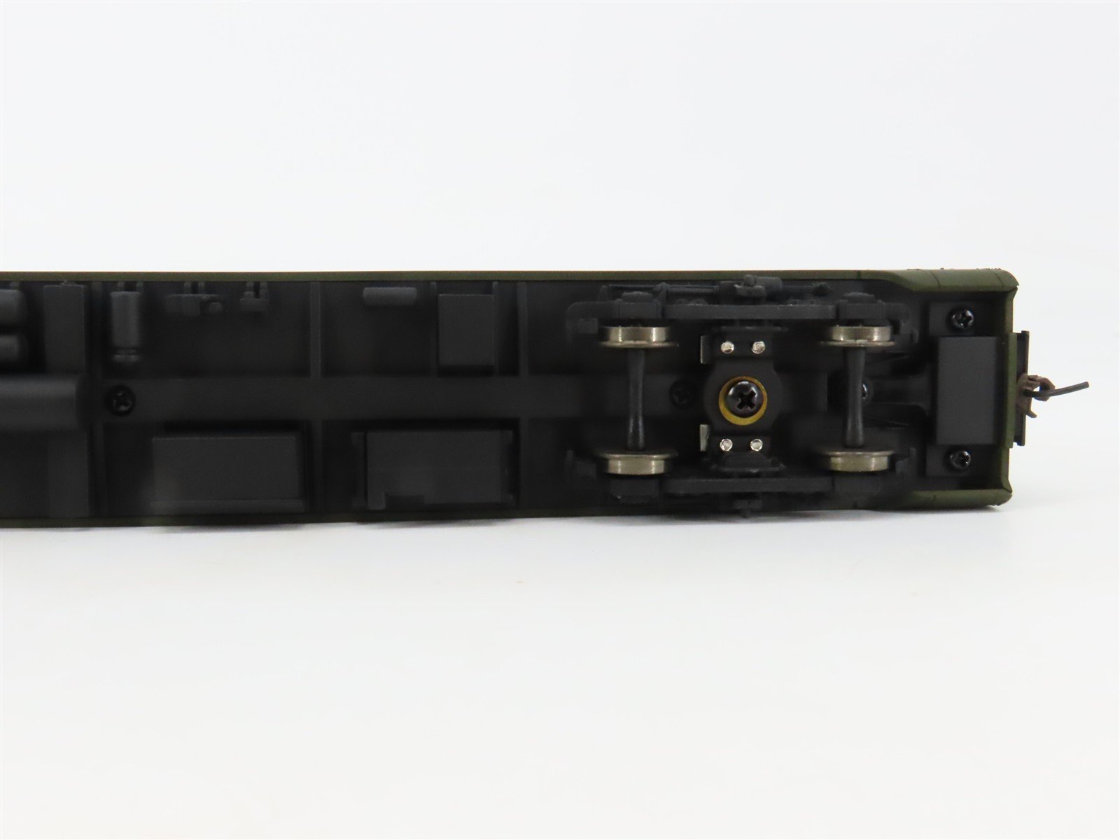 HO Scale Walthers 932-16706 NdeM Nacionales De Mexico Sleeper Passenger Car