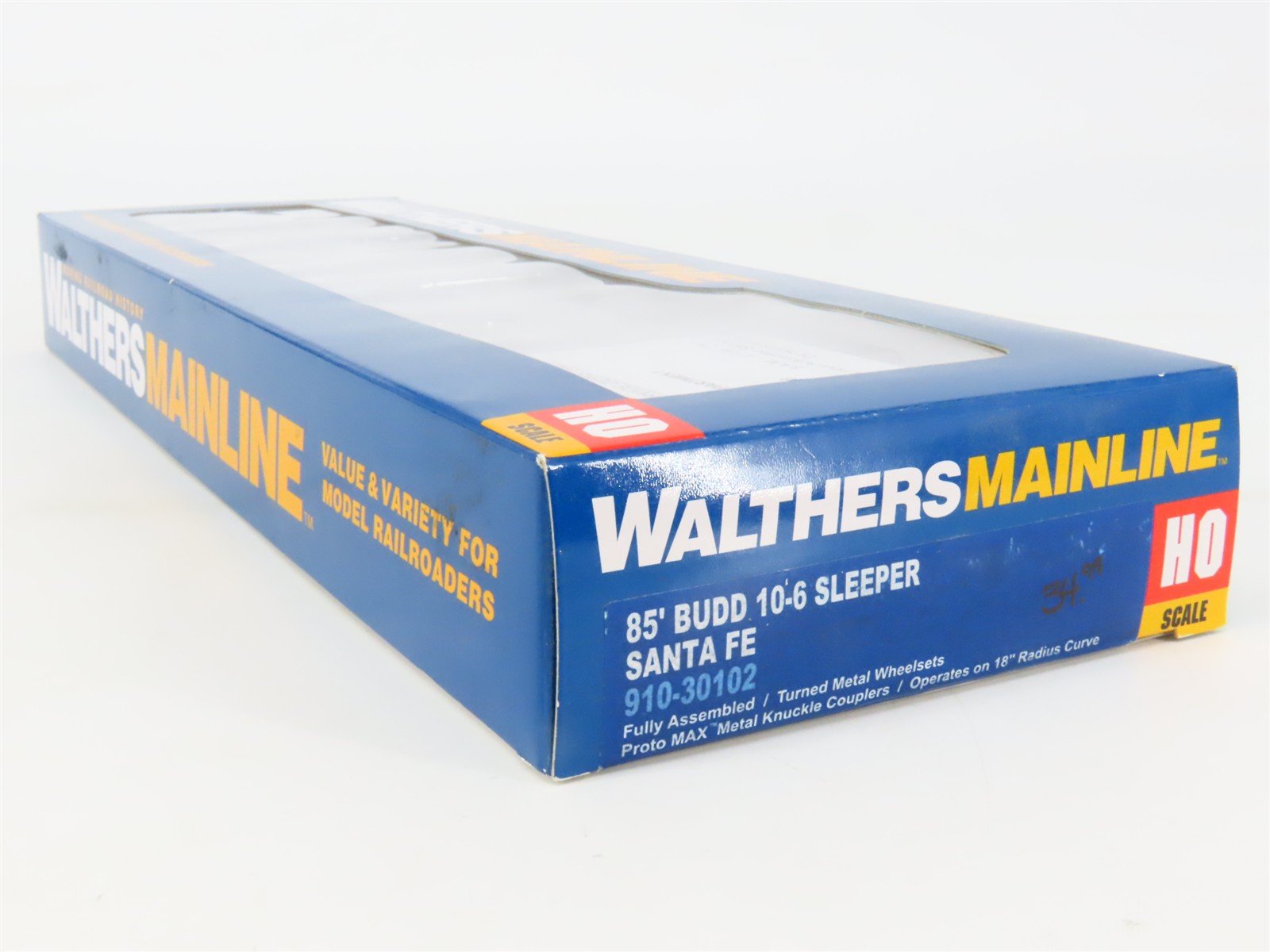 HO Scale Walthers Mainline 910-30102 ATSF Santa Fe 85' Budd Sleeper Passenger