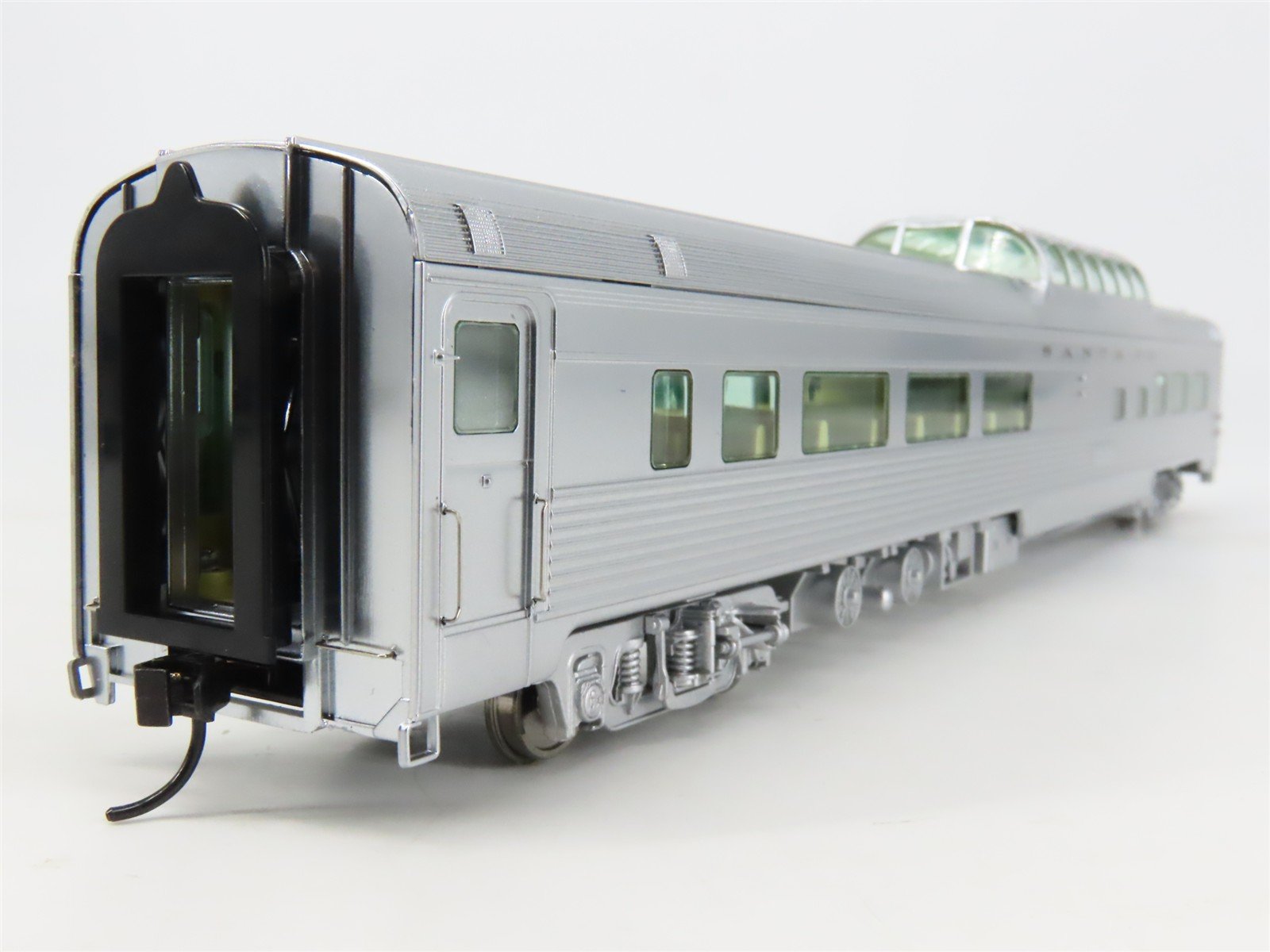 HO Scale Walthers Proto 920-13022 ATSF Santa Fe 85' Budd Dome Coach Passenger