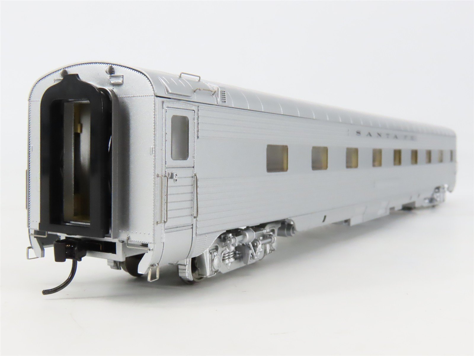 HO Scale Walthers Proto 920-16250 ATSF Santa Fe Railroad 85' Sleeper Passenger