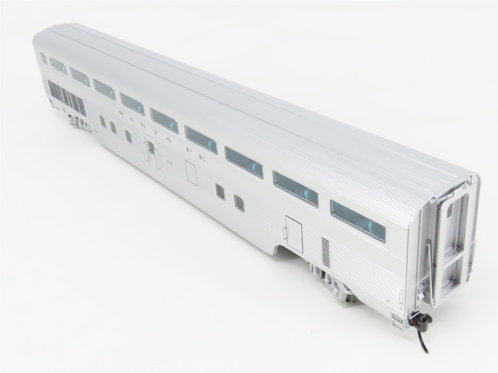 HO Scale InterMountain TSP4820-01 ATSF Santa Fe Hi-Level Coach Passenger #701