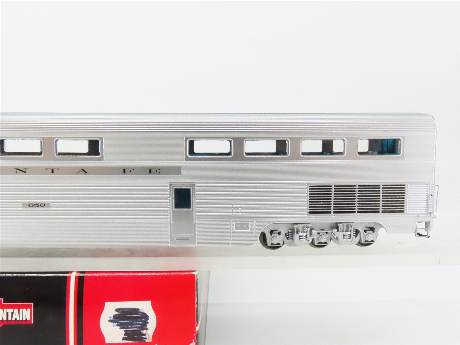 HO Scale InterMountain TSP4830-01 ATSF Santa Fe Railroad Diner Passenger #650