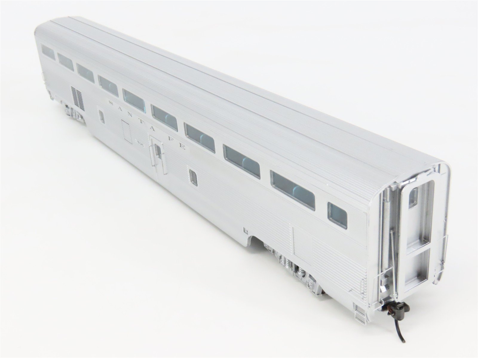 HO Scale InterMountain Passenger TSP4820-02 ATSF Santa Fe Hi-Level Coach #705